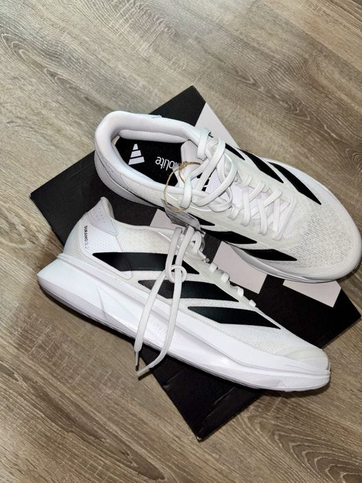 Кроссовки Adidas