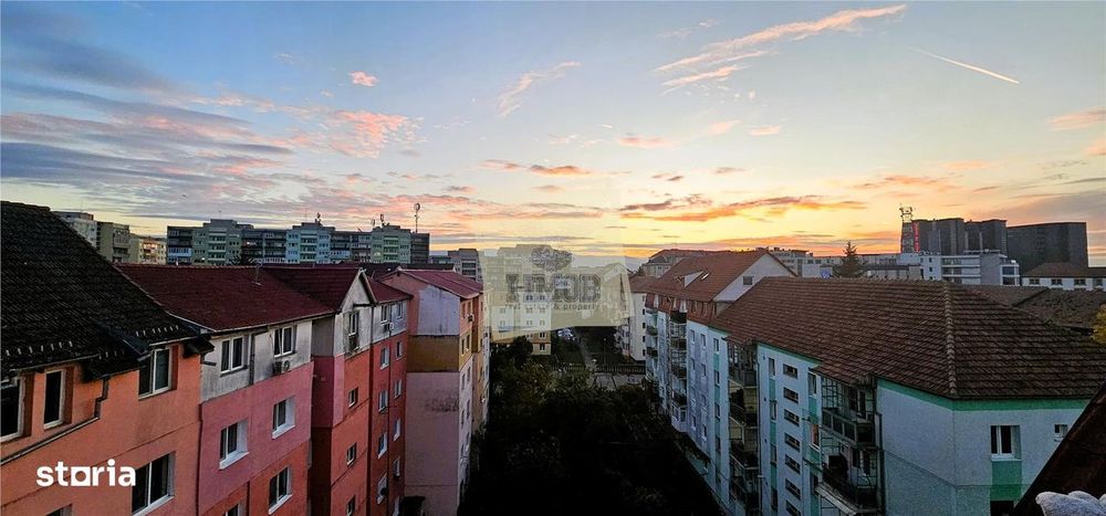 Apartament 3 camere 76mp cu balcon inchis zona Mihai Viteazul — fotografia 1