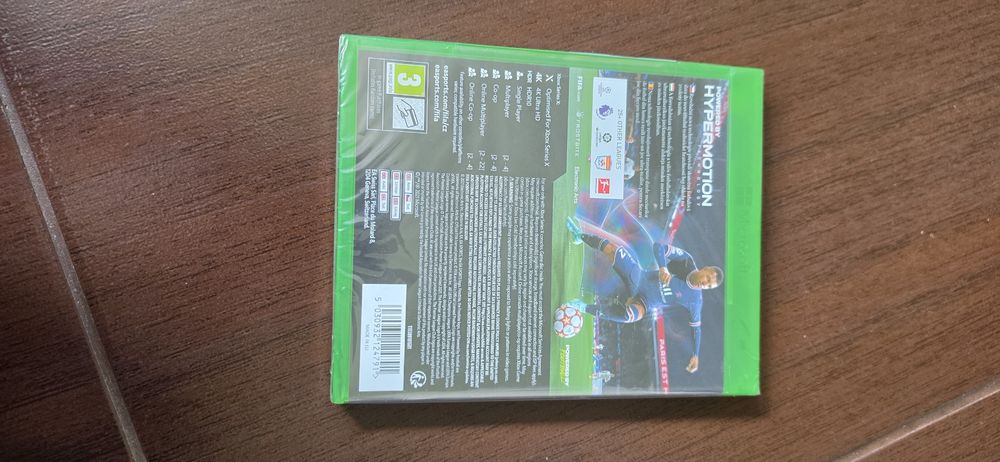 FIFA 22 Xbox Series X ambalat