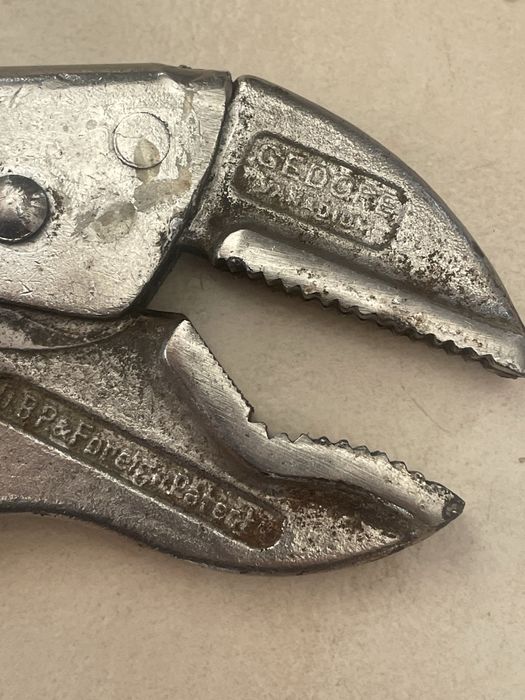 Cleste autoblocant Gedore