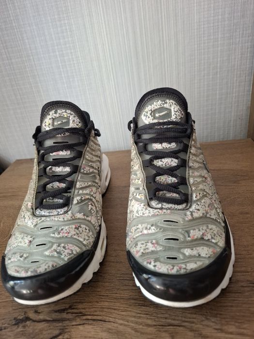 Nike air max plus дамски маратонки 40 номер.