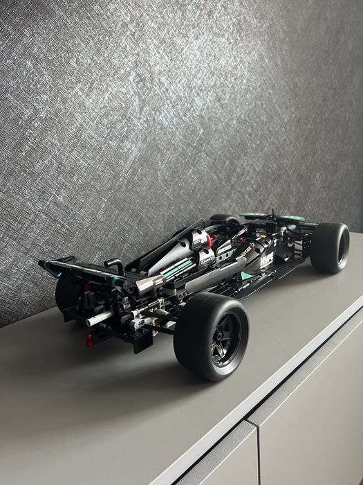 Продам ф1 technic игрушка