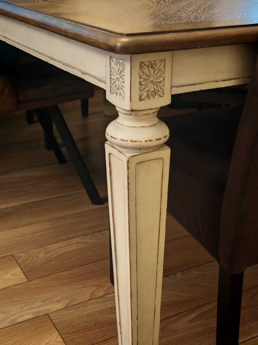 Masa Kinsley extensibila absolut ca noua!