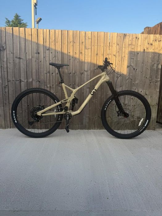 GT Force Elite Carbon Bike 2024 Size XL