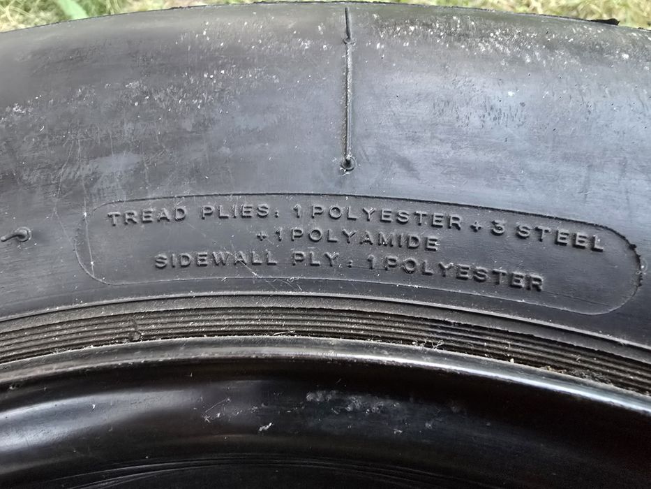 Vând Roată rezervă Logan nefolosită (jantă oțel + anvelopă) 185/65 R15