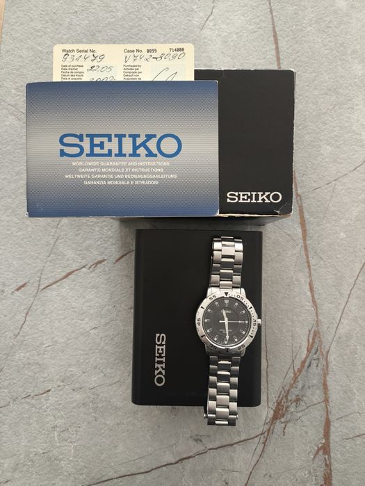 Seiko V742-8B09 • Оригинален • С кутия и документи