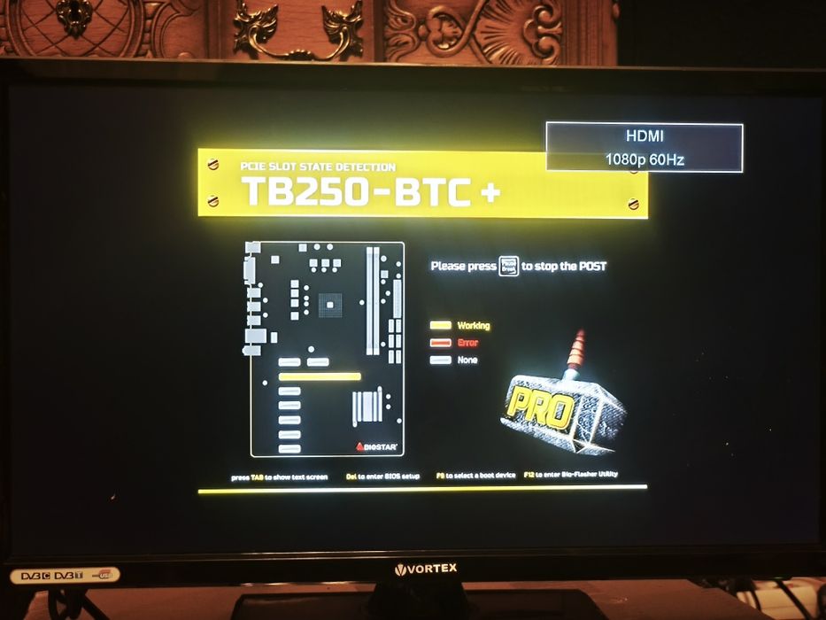 Kit Placă de bază Biostar TB250-BTC + Procesor Intel Pentium G4400 + Cooler