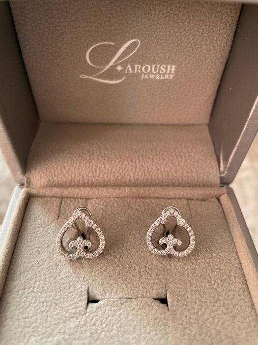 Женские серьги Laroush