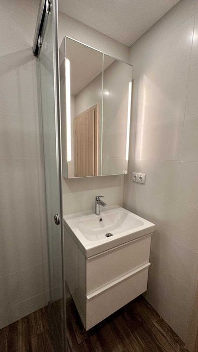 Дава се под наем Двустаен апартамент в София, Дружба 1 - 64 кв.м за 459 € - Снимка #4