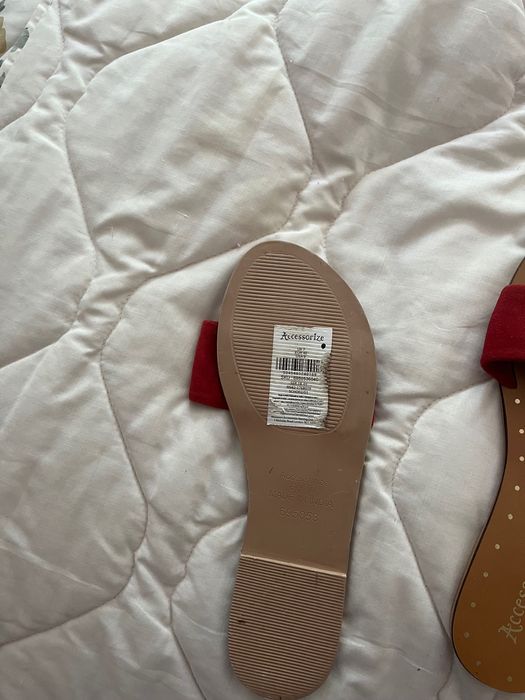 Женские шлепки из Ангии