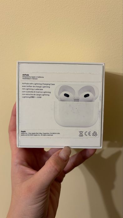 AirPods (3rd generation)