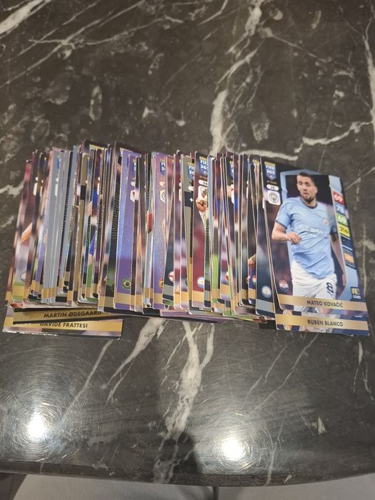 Cartonașe  fifa  adrelaly