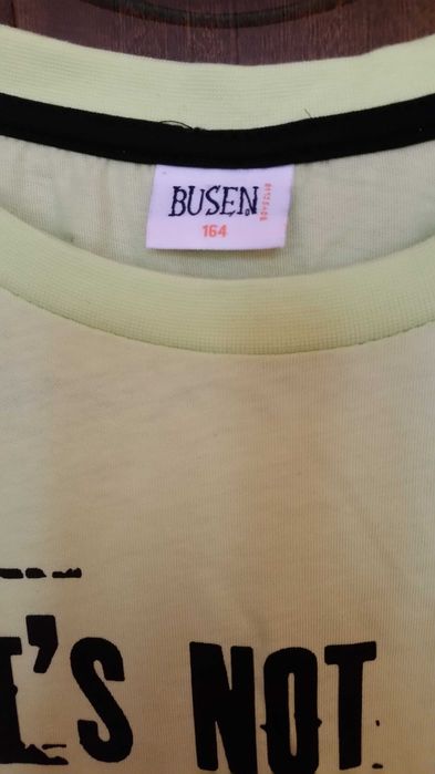 Нова Детска тениска за  7-8 год. , за 150-164 см, в  искрящи цветове .