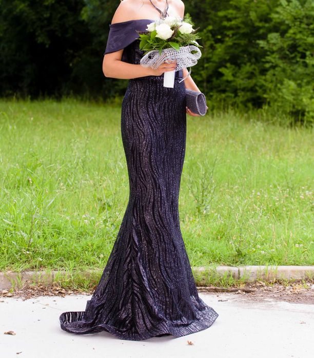 Бална черна рокля