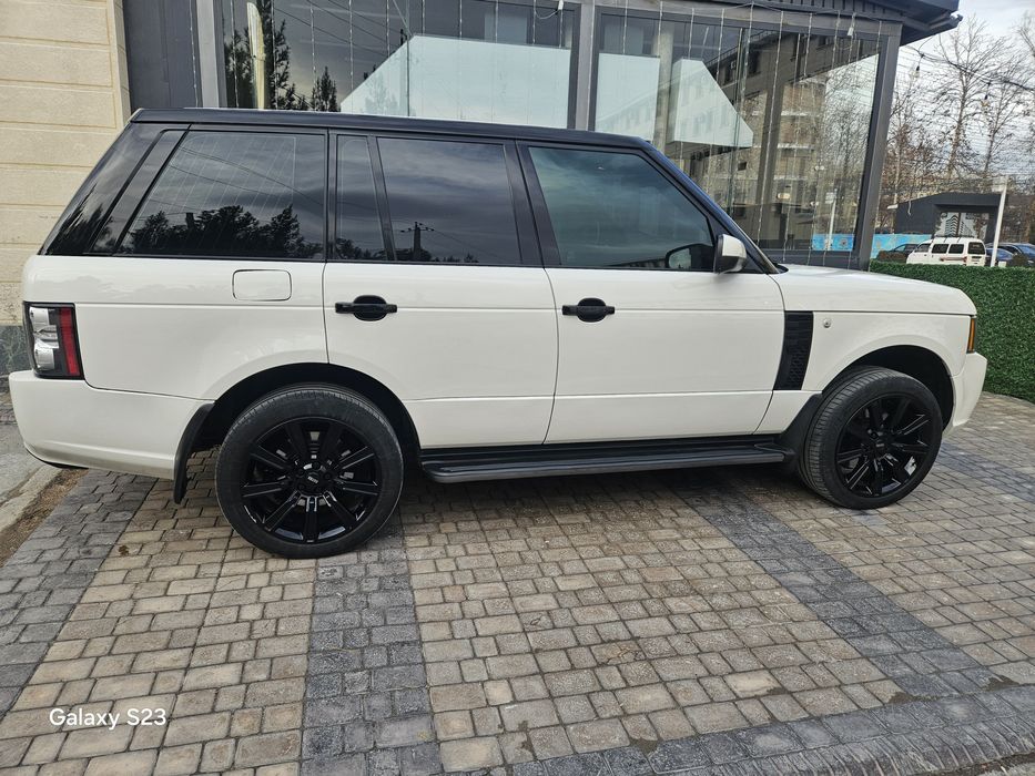 Range rover sotiladi