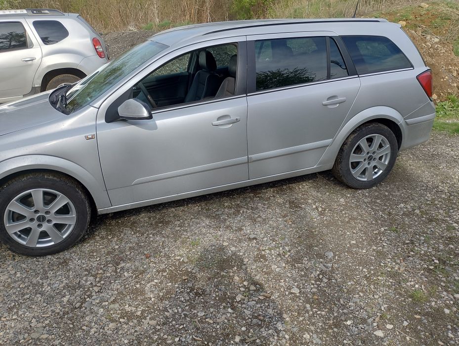 Опел Астра 1.9 CDTI