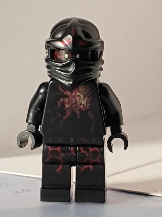 Lego Ninjago NRG Cole -Rise of Snakes