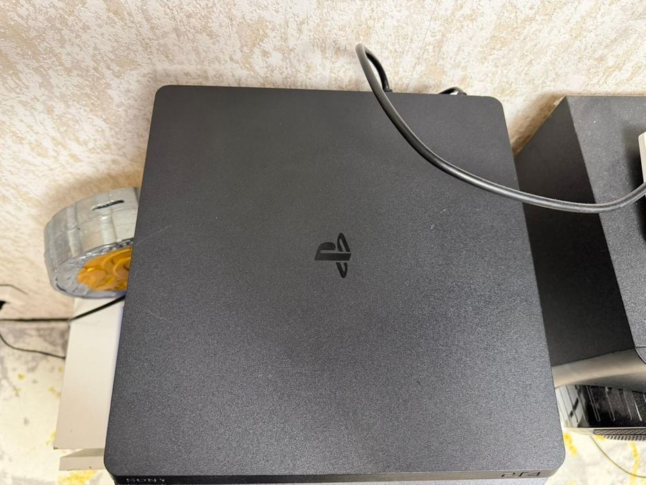 Плойка 4 Слим версия