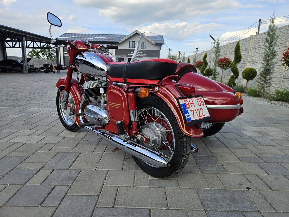 Jawa 350 velorex cu atas,motocicleta de colectie,fabricate 1966,stare