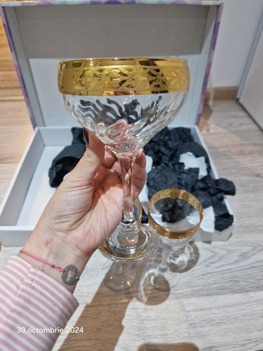 Pahare Royal Crystal cu margine aurie