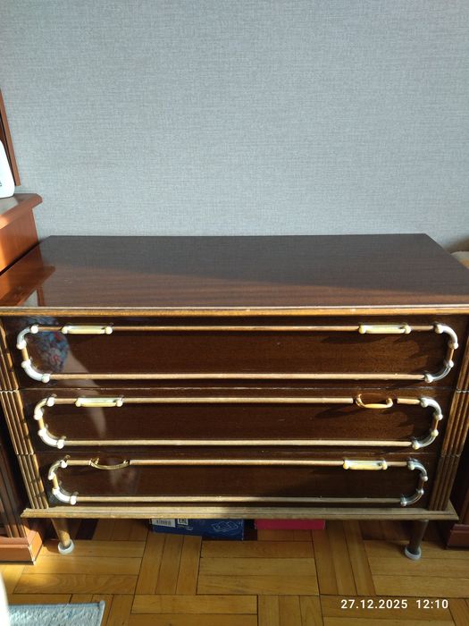 Продажа 2-х комодов