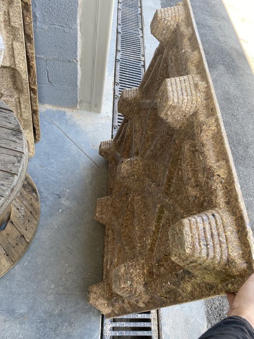 Продам поддоны паллеты