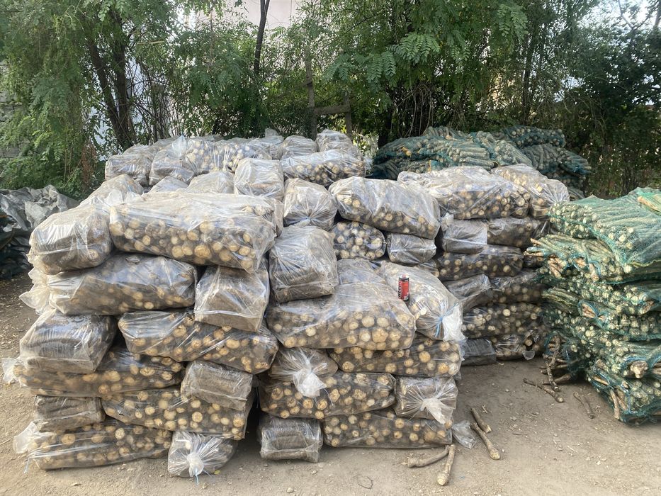 Vand hrean in cantitati mari