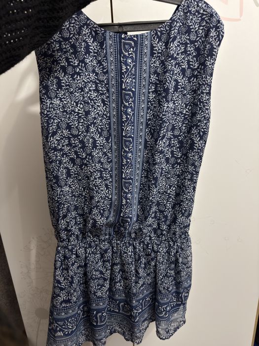 Платья, одежда женская