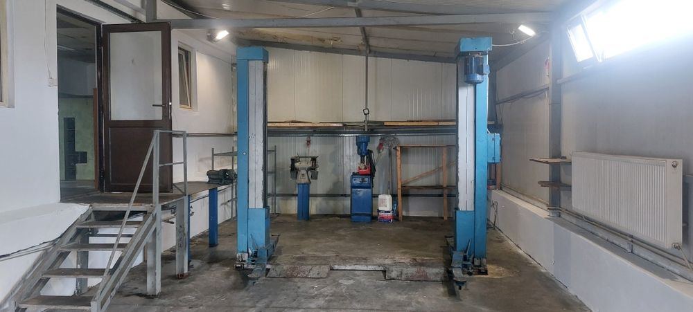 Închiriez spațiu comercial