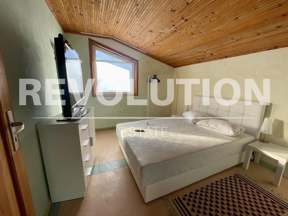 Дава се под наем Къща в к.к. Златни пясъци - 180 кв.м за 1018.98 € - Снимка #6