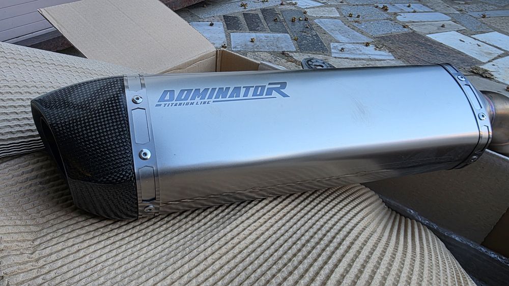 Evacuare moto Dominator