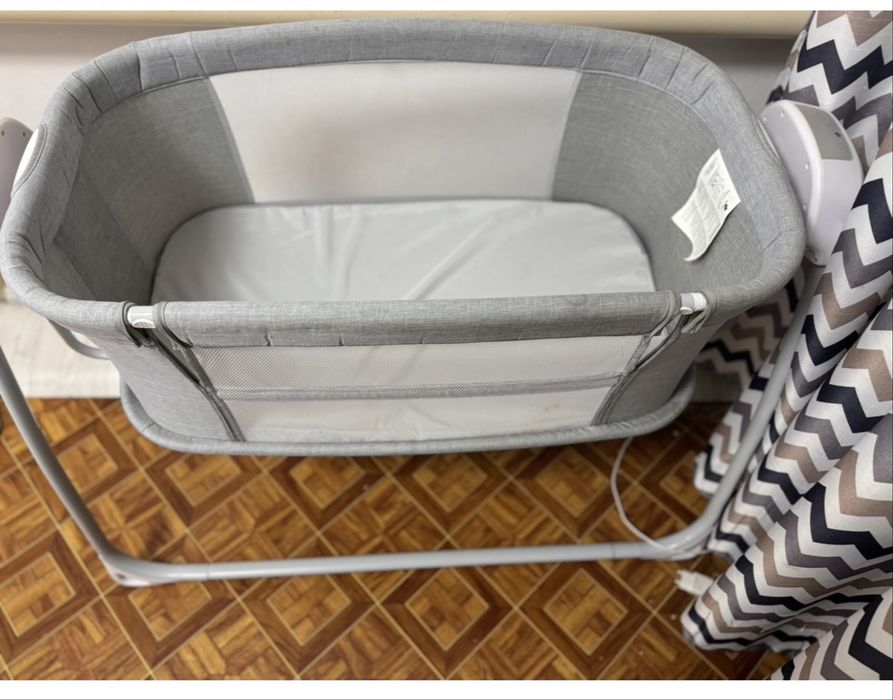 Кроватка люлька учачивает сама