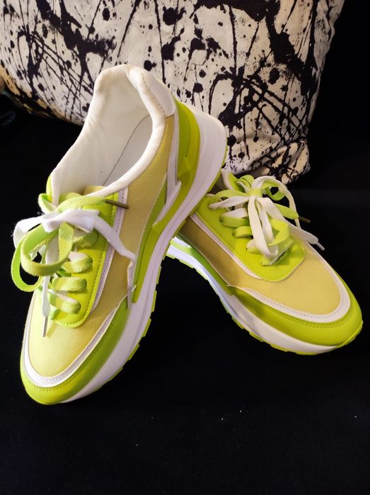 Adidași Sinsay mărime 40