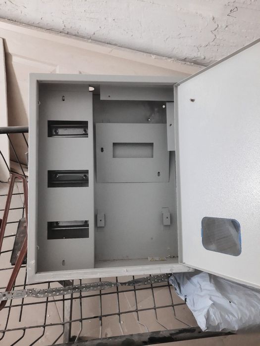 Продам электрический шкаф