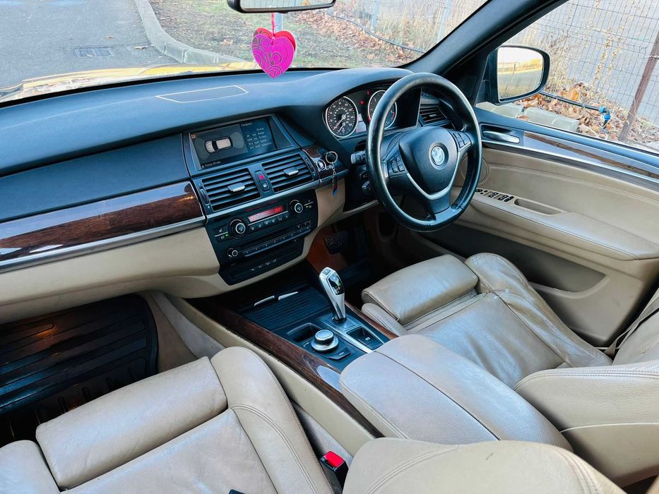 Scaun Far stop Plafon Caroserie Capota bara usa haion Punte BMW X5 E70