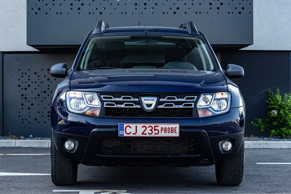 Dacia Duster 1.2 Benzina 125 cp /66.000 km Laureat/Garantie/Rate