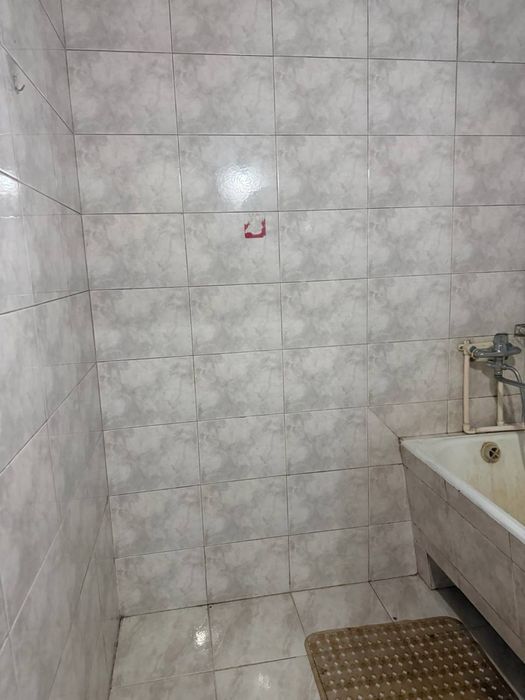 МЕТРО ЧИЛАНЗАР 2 комната Чиланзар 20а Разделка,Продается. х