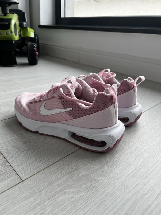 Nike Air Max Axis roz – mărimea 38