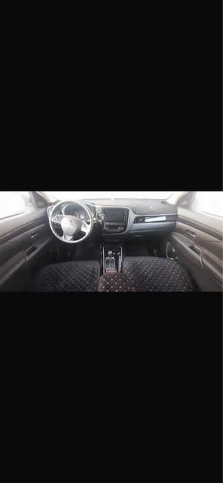 Митсубиси аутлэндер