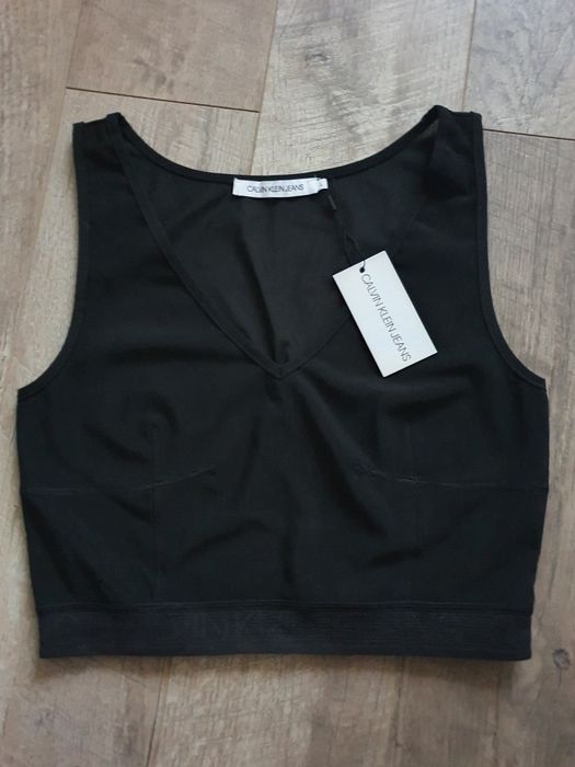 Top Calvin Klein si bustiere Calvin Klein si South Beach marimea L,noi