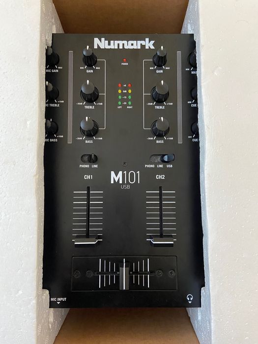 Смесител Numark M101 - DJ миксер