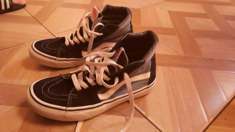 Vans papuci ridicati