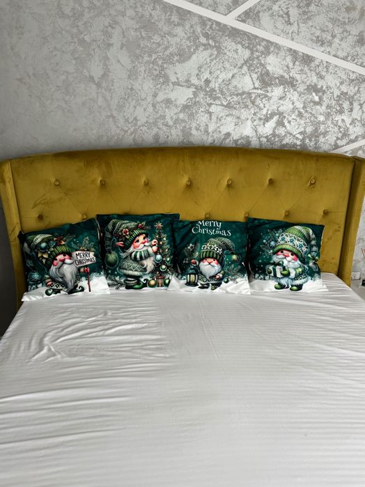 Set funda mare catifea + 4 perne decorative de Crăciun,