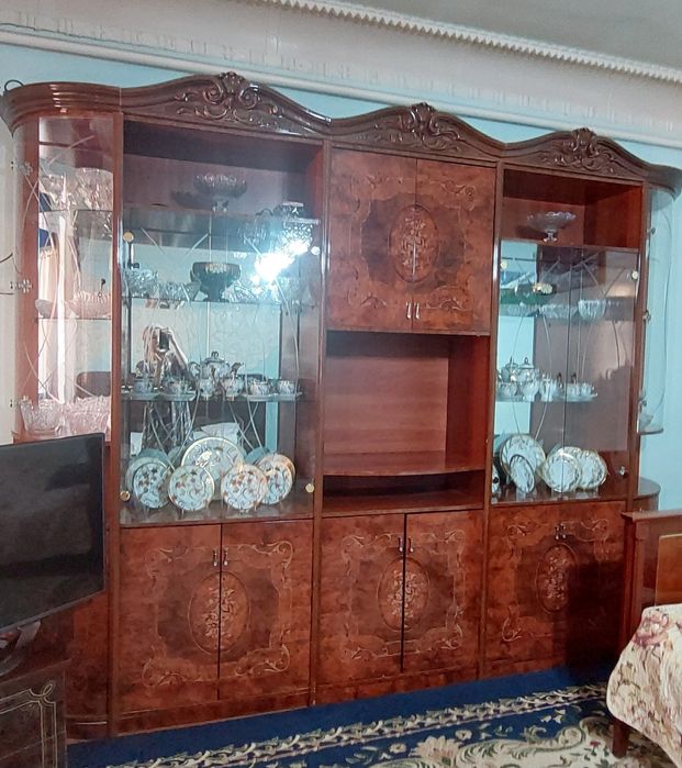 Стенка сотилади.