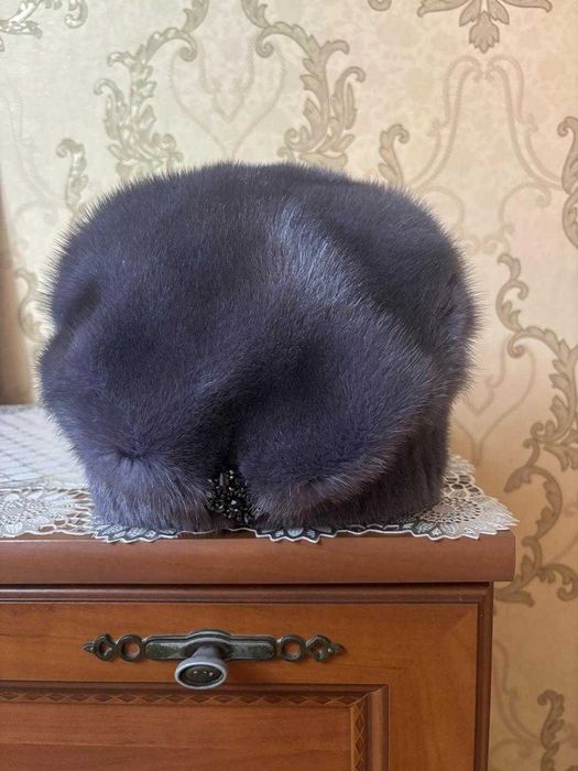 Продам норковую шапку