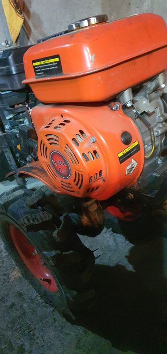 Мотоплуг продам .