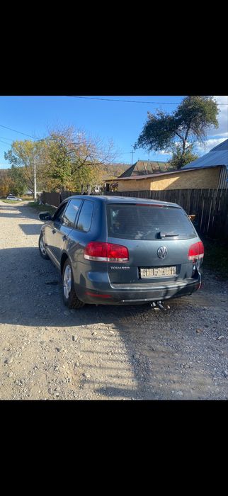 Capota Volkswagen Vw Touareg Bara fata Touareg 7L motor 2.5 BAC cutie bara fata