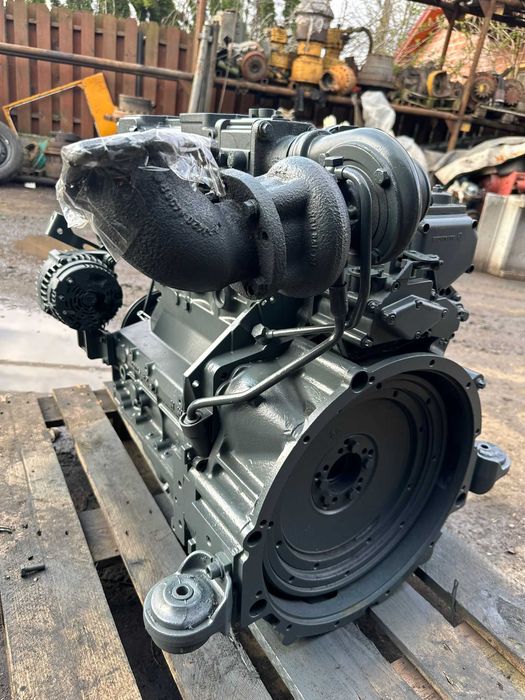 Motor Deutz BF4M2012 pentru excavator incarcator generator, reconditionat