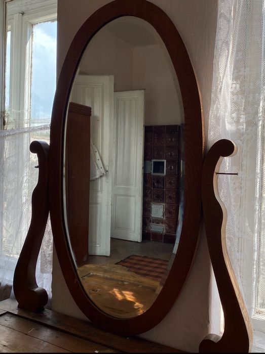 Set complet victorian, oglinda venetiana, necesita reconditionare