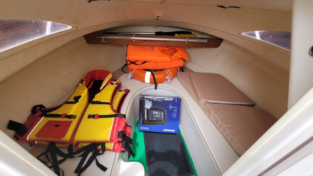 Ansamblu Barca Cabinata Quicksilver 430 Cruiser Peridoc Satellite Motor Mercury 60 Cp 4T Efi Inmatriculate